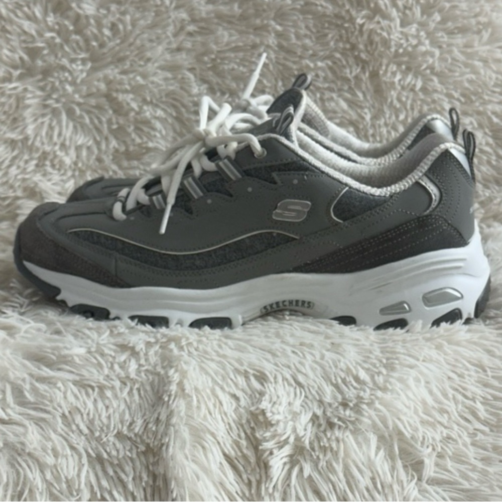 Skechers Women's Sport D'Lites ‘Me Time’ Lace-up Athletic Sneaker Size 11 - Picture 4 of 12